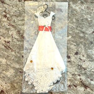 Dress handkerchief